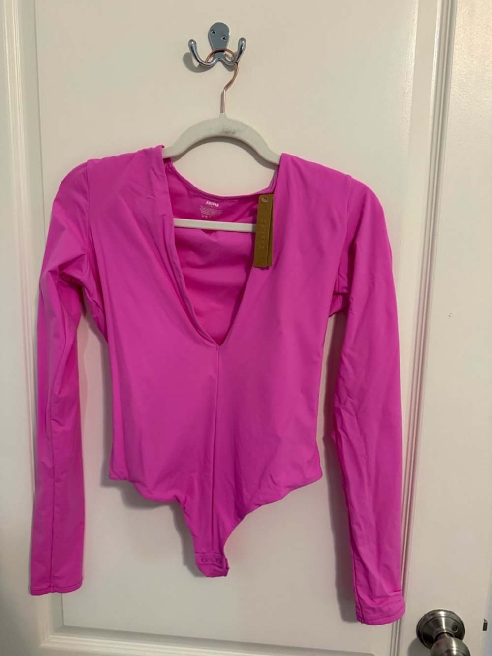 SKIMS fits everybody plunge bodysuit medium